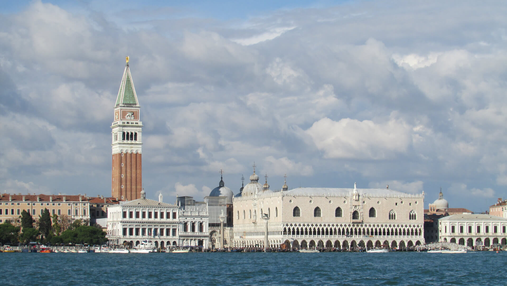 Piazza San Marco, Doge's Palace